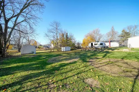 817 Elm, Adrian, MI 49221 photo 32
