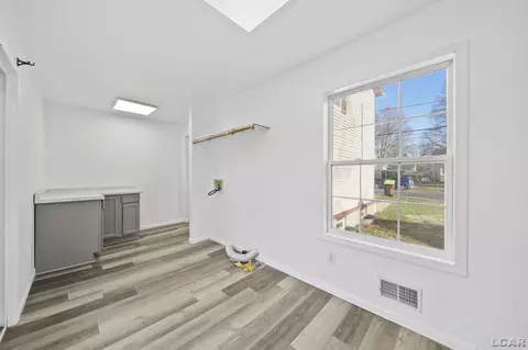 817 Elm, Adrian, MI 49221 photo 26