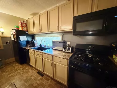 2565 Black Riv, Deckerville, MI 48427 photo 2