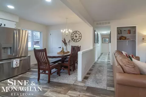 Entry Way - 1003 S 9th, Saint Clair, MI 48079 photo 1 of 2