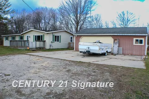 Other - 6893 E Baseline, Mount Pleasant, MI 48858 photo 8 of 10