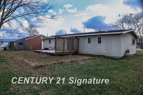 Exterior - 6893 E Baseline, Mount Pleasant, MI 48858 photo 2 of 2