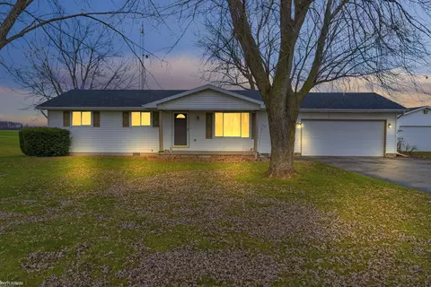6075 Peck, Croswell, MI 48422