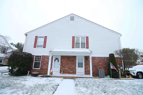 35676 Stillmeadow, Clinton Township, MI 48035