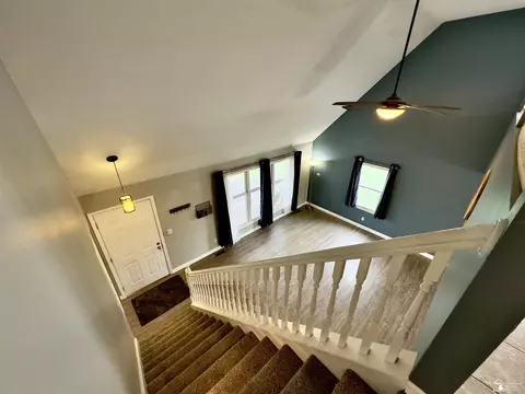 Entry Way - 3075 Northmor Dr E, Adrian, MI 49221 photo 1 of 1