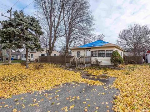 4220 E, Newport, MI 48166