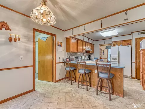 2235 Briar Ln, Temperance, MI 48182 photo 18
