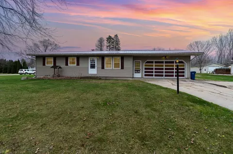 2375 W North Un, Auburn, MI 48611