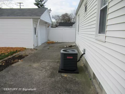 4426 Red Arrow, Flint, MI 48507 photo 26