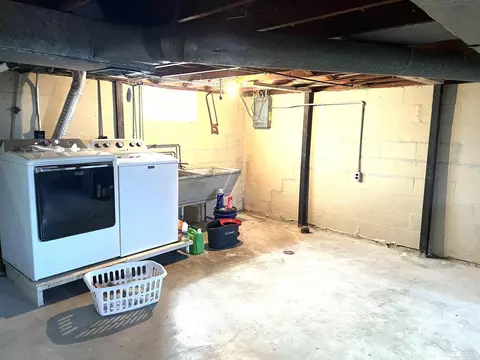1045 Huber, Monroe, MI 48162 photo 21