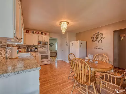 1045 Huber, Monroe, MI 48162 photo 10