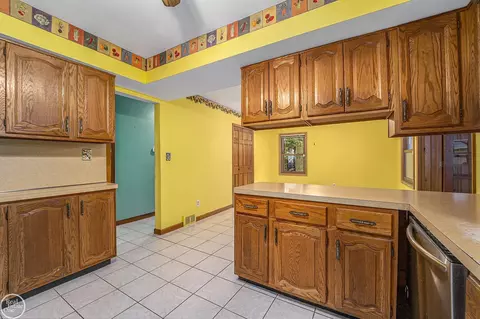 16046 Stephens, Eastpointe, MI 48021 photo 11