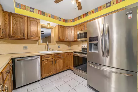 16046 Stephens, Eastpointe, MI 48021 photo 9