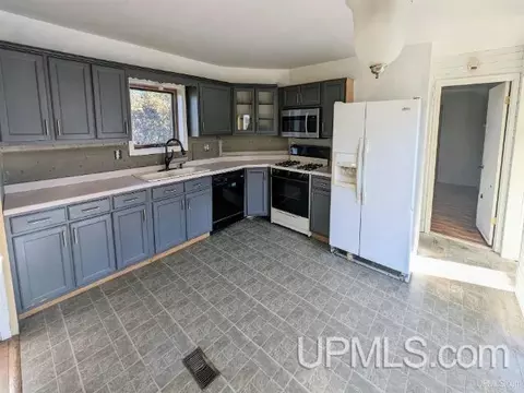 6695 County Road Cd, Ishpeming, MI 49849 photo 14