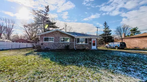 22418 Dorion, Saint Clair Shores, MI 48082