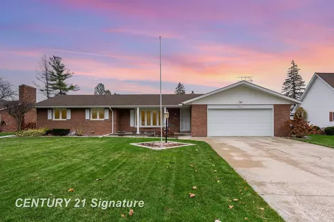 4711 Century, Saginaw, MI 48638
