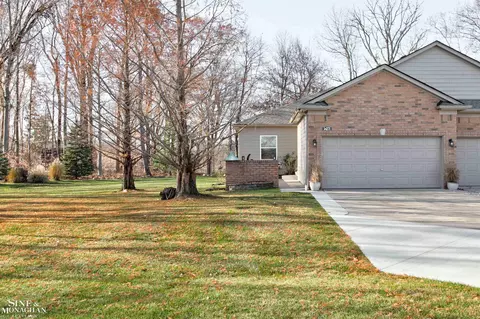 54271 Camden, New Baltimore, MI 48051