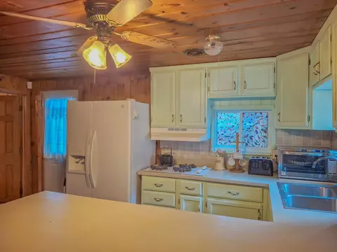 Kitchen - 6741 Carpenter, Harrison, MI 48625 photo 4 of 4