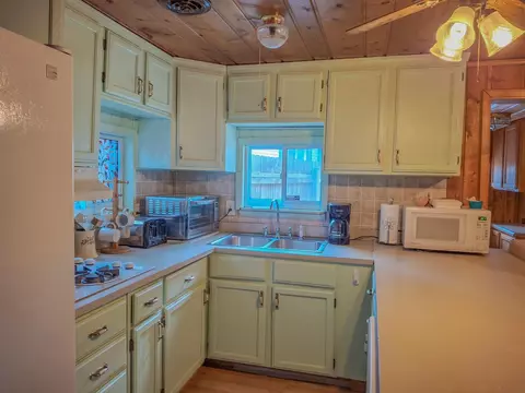 Kitchen - 6741 Carpenter, Harrison, MI 48625 photo 3 of 4