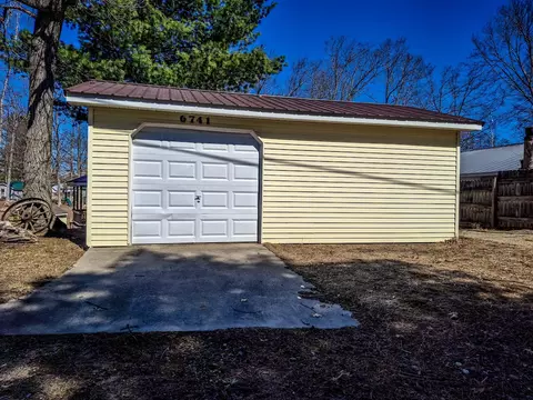 Exterior - 6741 Carpenter, Harrison, MI 48625 photo 13 of 18