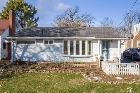 15453 Eastwood, Monroe, MI 48161