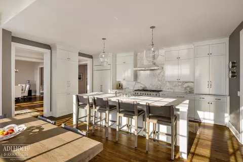 Kitchen - 2 Sycamore, Grosse Pointe, MI 48230 photo 2 of 6