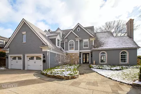 Exterior - 2 Sycamore, Grosse Pointe, MI 48230 photo 1 of 3