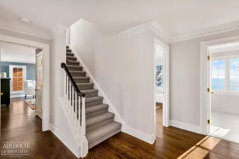 Entry Way - 2 Sycamore, Grosse Pointe, MI 48230 photo 7 of 8