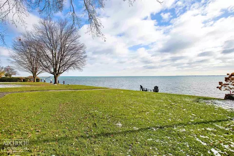 View/Area - 2 Sycamore, Grosse Pointe, MI 48230 photo 5 of 14