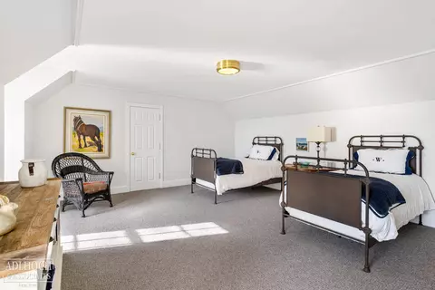 Bedroom - 2 Sycamore, Grosse Pointe, MI 48230 photo 7 of 8