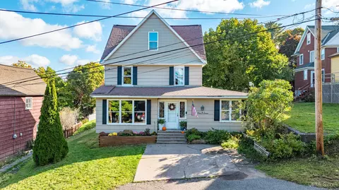407 Quincy, Houghton, MI 49931