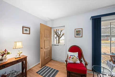 Entry Way - 1357 Michigan, Monroe, MI 48162 photo 1 of 3