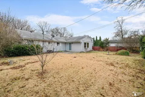 Exterior - 1357 Michigan, Monroe, MI 48162 photo 4 of 6