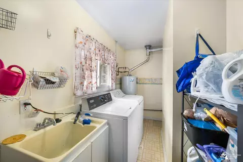 Other - 1357 Michigan, Monroe, MI 48162 photo 5 of 6