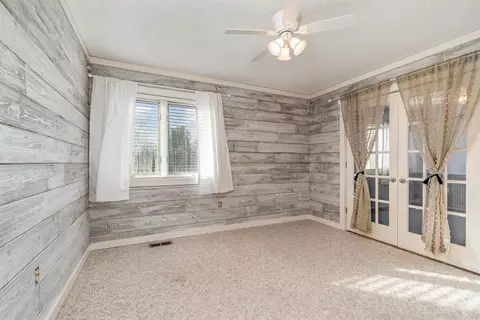 Bedroom - 617 Riverview, Gladwin, MI 48624 photo 5 of 5