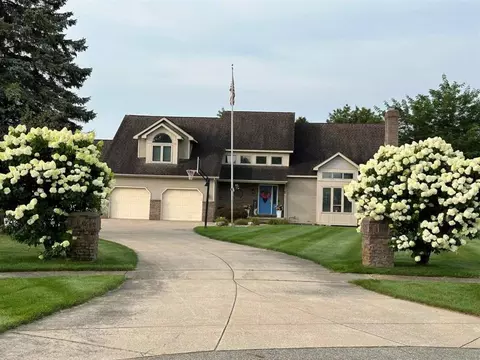 Exterior - 617 Riverview, Gladwin, MI 48624 photo 14 of 20