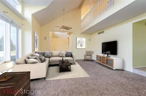 Living - 617 Riverview, Gladwin, MI 48624 photo 1 of 6