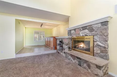 Living - 617 Riverview, Gladwin, MI 48624 photo 4 of 6