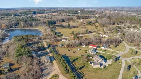 View/Area - 617 Riverview, Gladwin, MI 48624 photo 4 of 7
