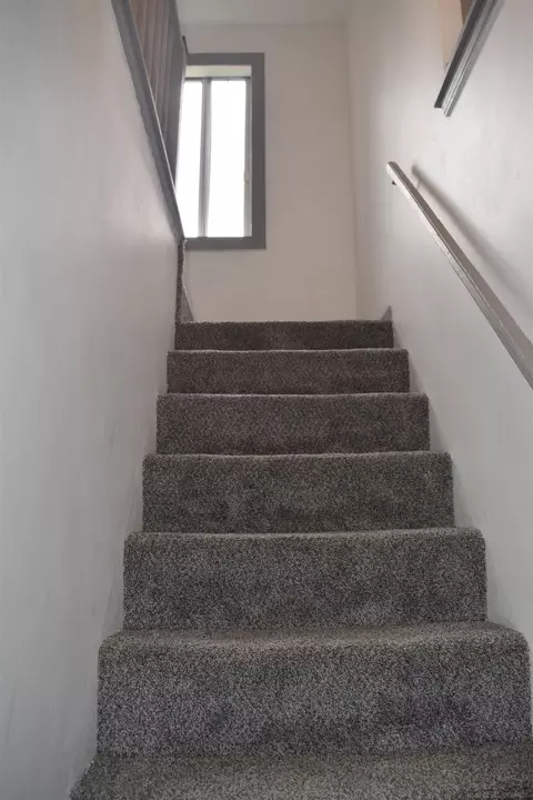 Entry Way - 22801 Lambrecht, Eastpointe, MI 48021 photo 2 of 2