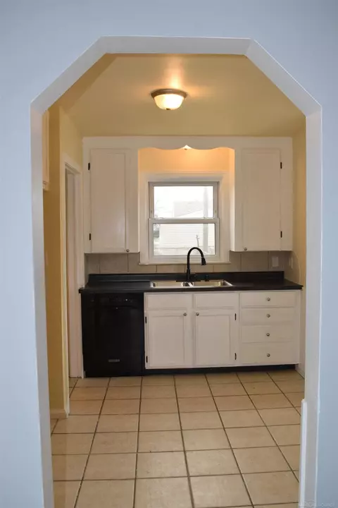 Kitchen - 22801 Lambrecht, Eastpointe, MI 48021 photo 1 of 2