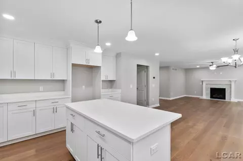 800 War Bonnet, Tecumseh, MI 49286 photo 13