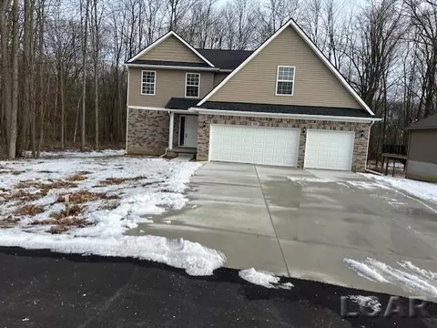800 War Bonnet, Tecumseh, MI 49286 photo 4