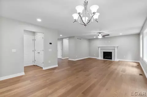 800 War Bonnet, Tecumseh, MI 49286 photo 19