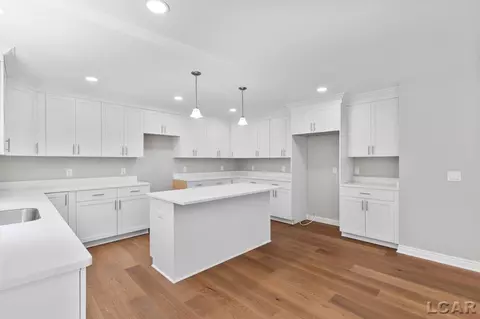 800 War Bonnet, Tecumseh, MI 49286 photo 17
