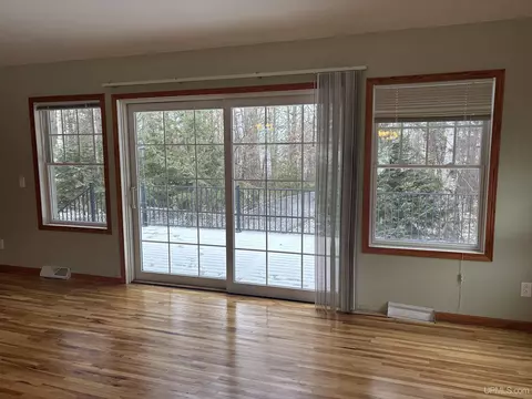 Living - N7533 County G, Gresham, WI 54128 photo 3 of 6
