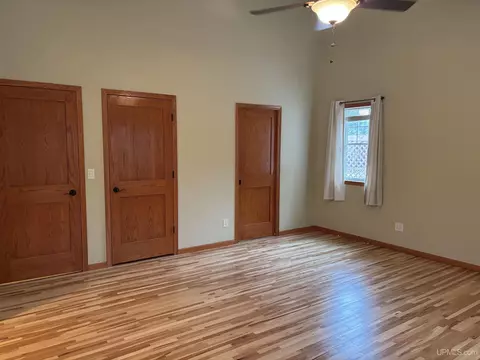 Bedroom - N7533 County G, Gresham, WI 54128 photo 2 of 3