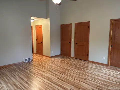 Living - N7533 County G, Gresham, WI 54128 photo 5 of 6