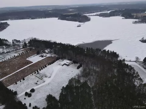 View/Area - N7533 County G, Gresham, WI 54128 photo 9 of 11