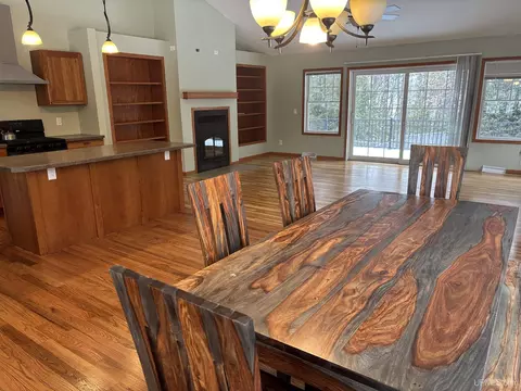 Dining - N7533 County G, Gresham, WI 54128 photo 1 of 2